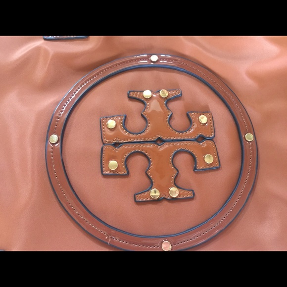 TORY BURCH ELLA NYLON TOTE BAG BRAND NEW - Picture 2 of 8